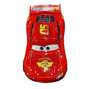 Disney Pixar Cars 2 Lightning McQueen Piston Cup